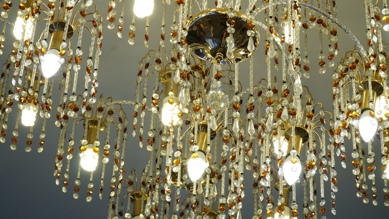 close up of chandelier pieces, historic home - chandelier cleaning for historic homes and museums